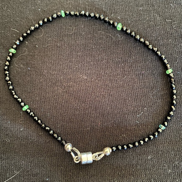 Black Spinel and Tsavorite Bracelet - Picture 3 of 8